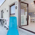 Apartment Sailor By Renters Prestige *